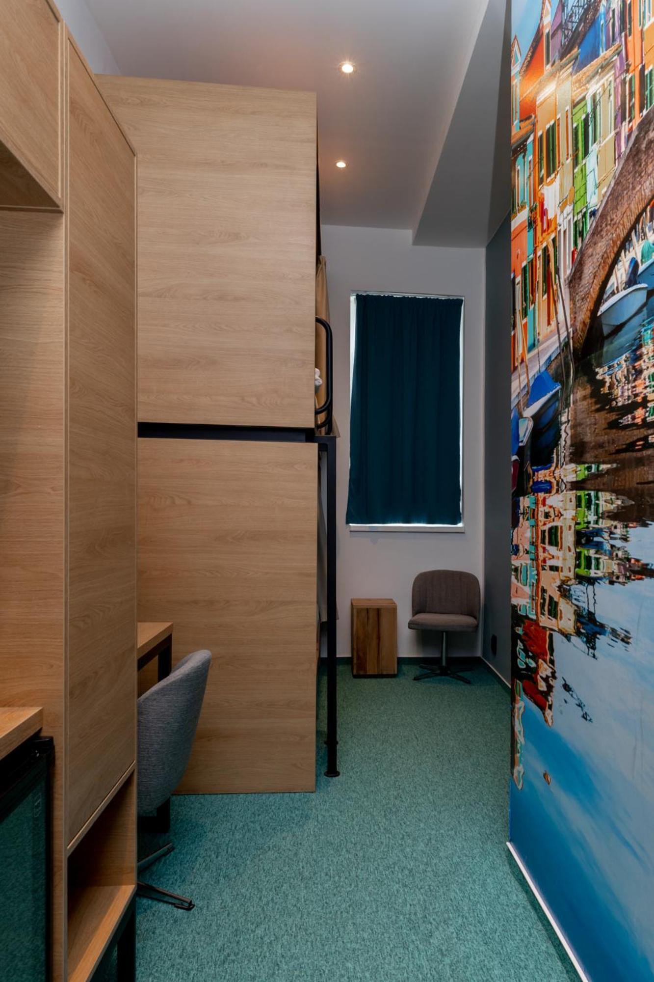 Garda Hotel 3*